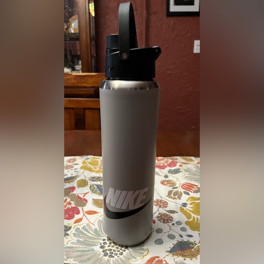 Nike water bottle